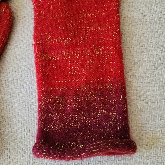 Nordstrom one size red purple ombre gold thread stretch knit gloves - Picture 3 of 4